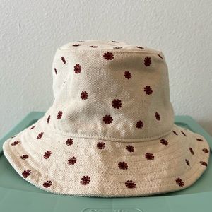 New MADEWELL Daisy Embroidered Bucket Hat